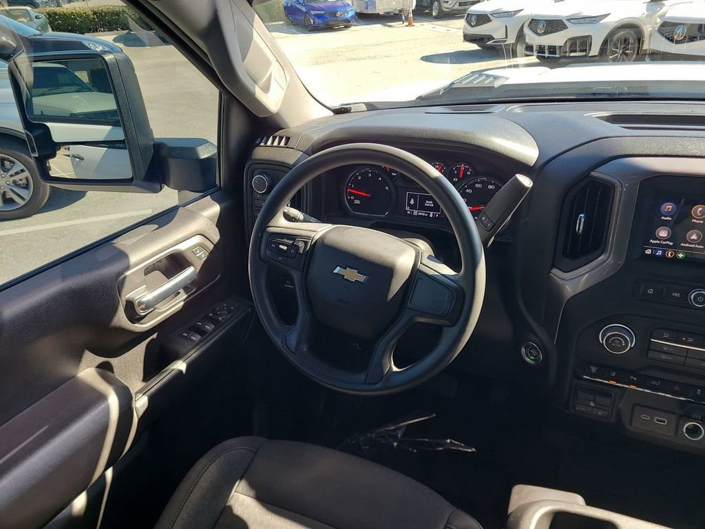 Used 2024 Chevrolet Silverado 2500 Custom w/ Custom Value Package image 7