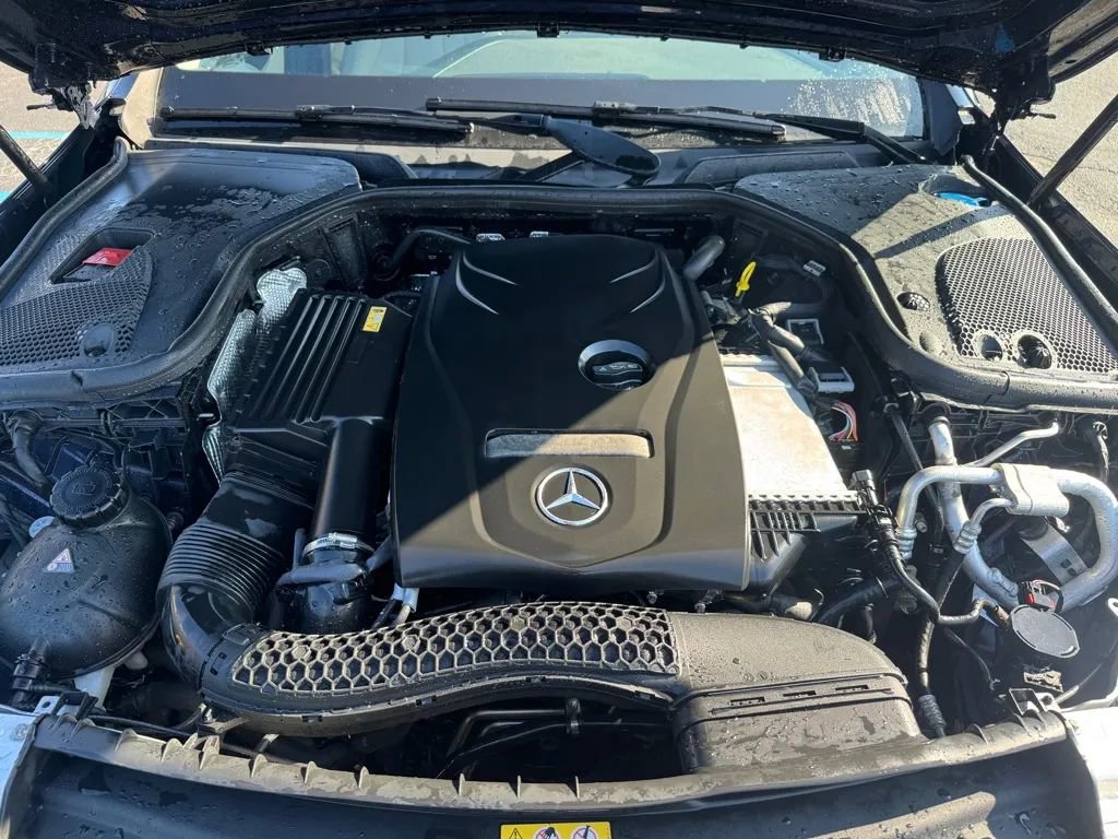 Used 2017 Mercedes-Benz E 300 E 300 4MATIC Sedan 4D image 11