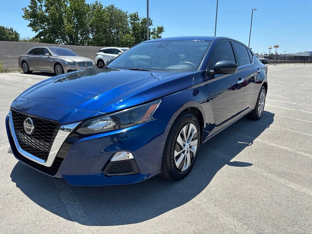 Used 2022 Nissan Altima 2.5 S FWD image 1