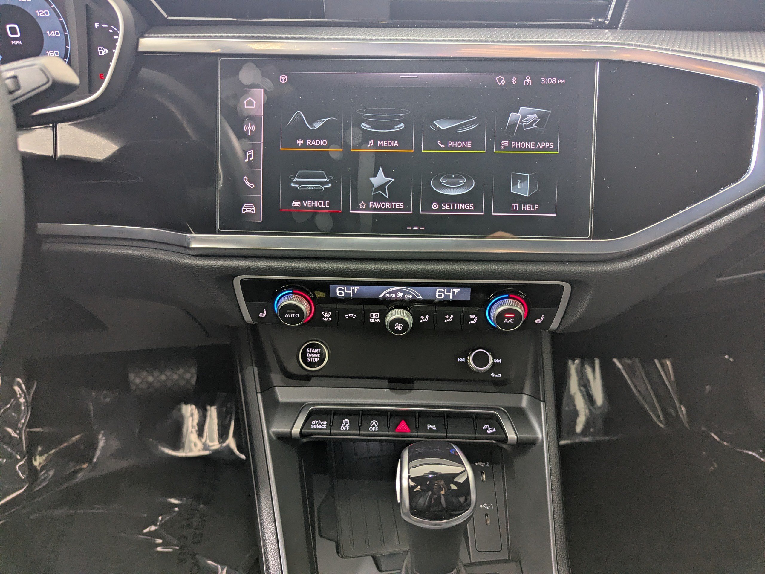 Certified 2025 Audi Q3 2.0T Premium AWD/4WD image 17