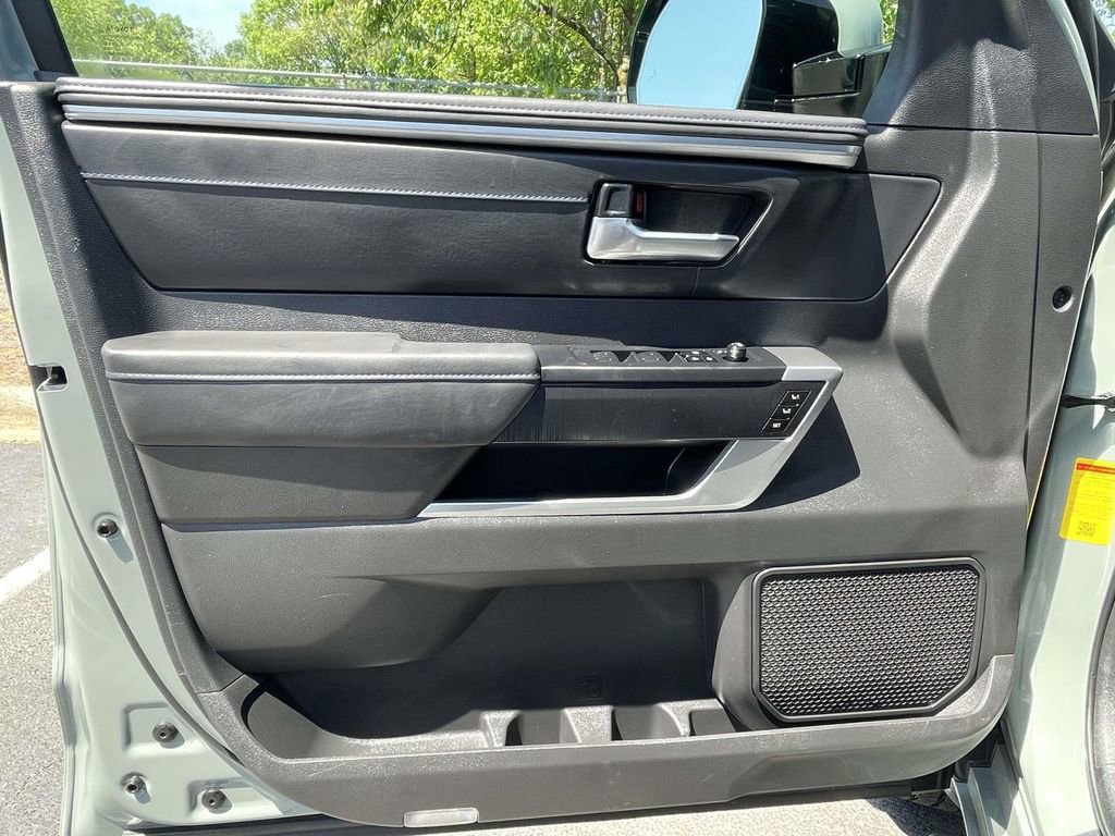 Used 2025 Toyota Tundra Platinum image 26
