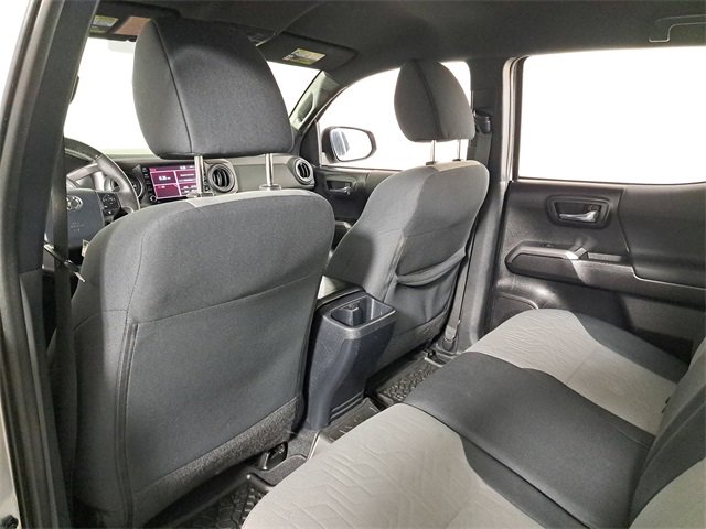 Used 2020 Toyota Tacoma TRD Off-Road image 11