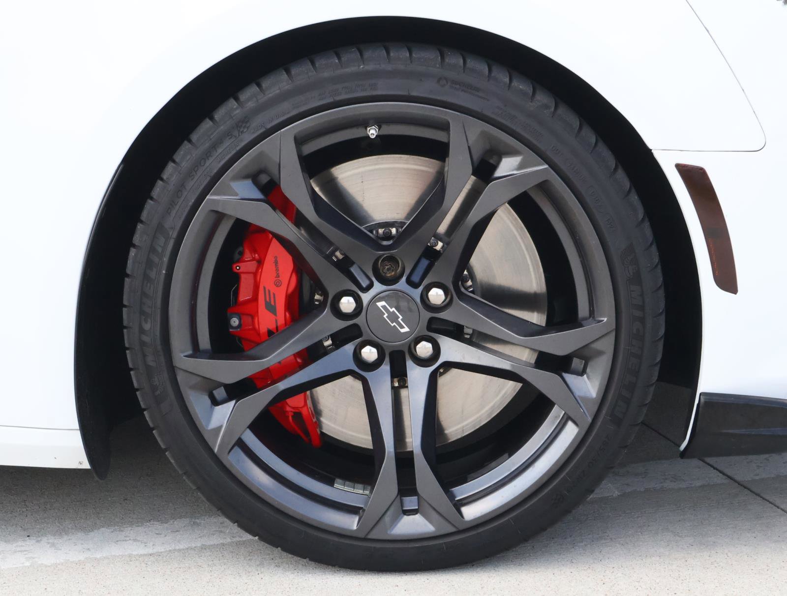 Used 2023 Chevrolet Camaro SS RWD image 8