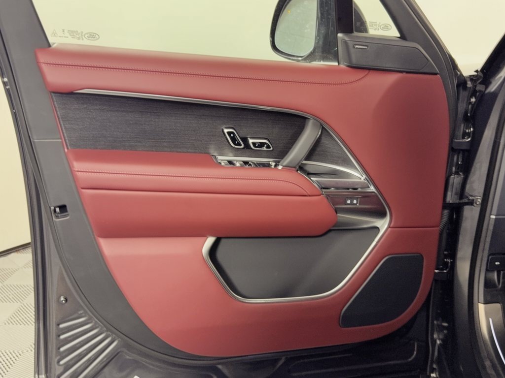 New 2027 Land Rover Range Rover SE AWD/4WD image 14