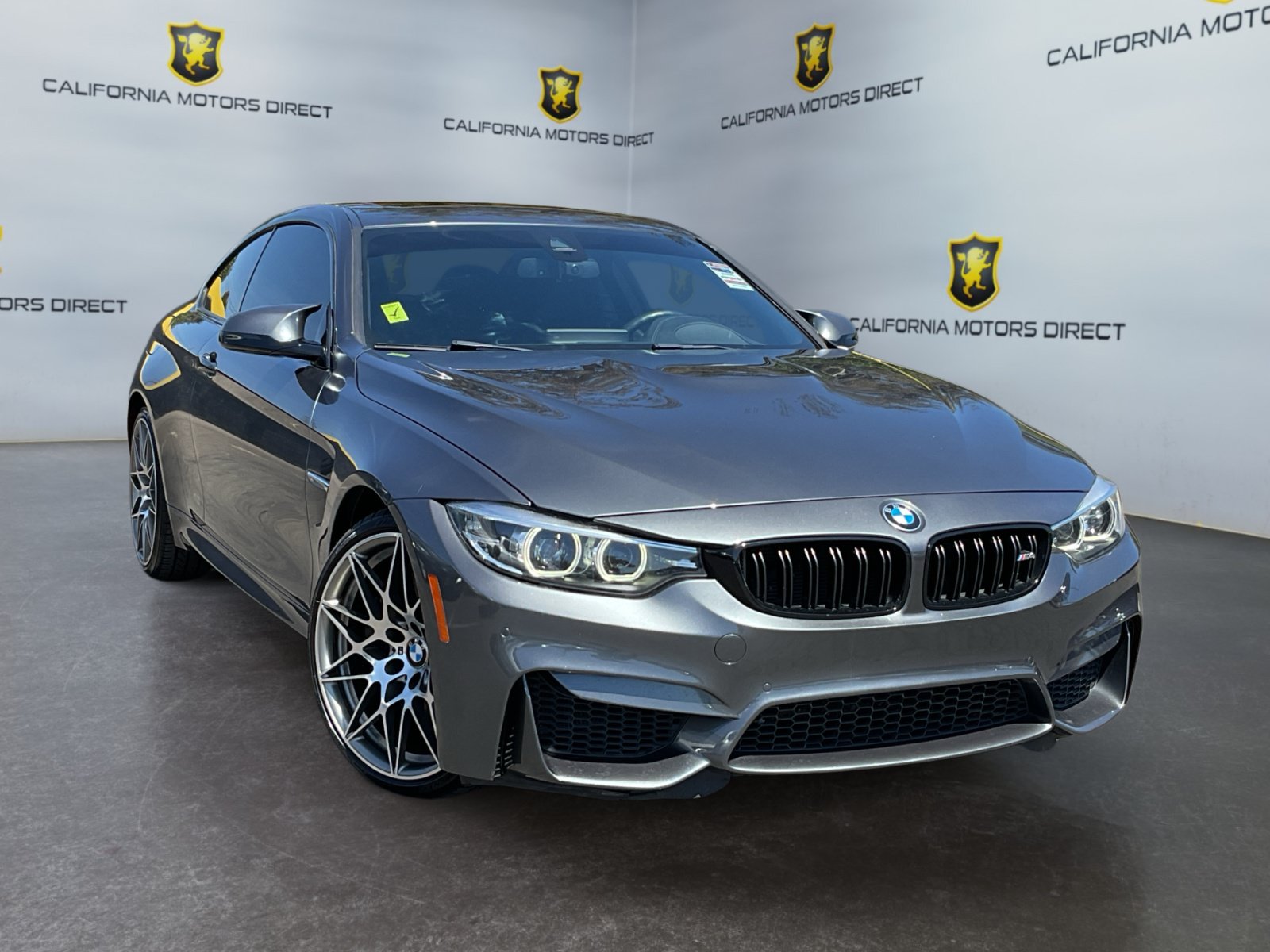Used 2019 BMW M4 Coupe RWD image 3
