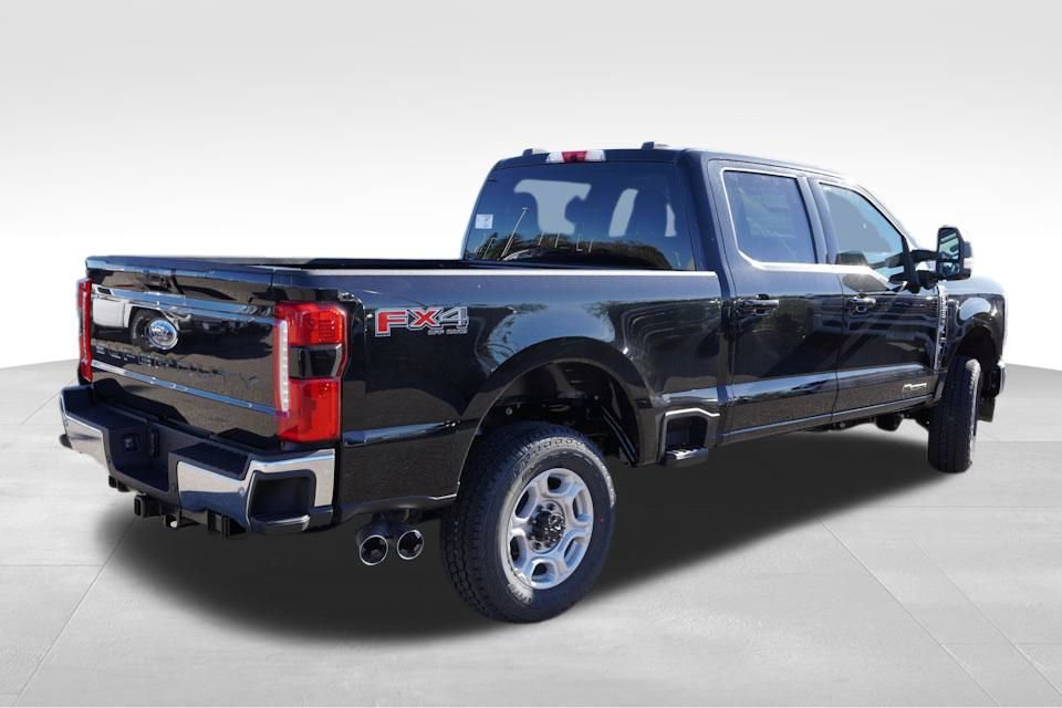 New 2026 Ford F250 XLT w/ XLT Premium Package image 3