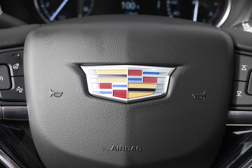 Used 2025 Cadillac XT6 Premium Luxury w/ LPO, Floor Liner Package AWD/4WD image 35