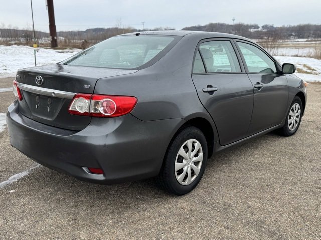 Used 2011 Toyota Corolla LE image 11