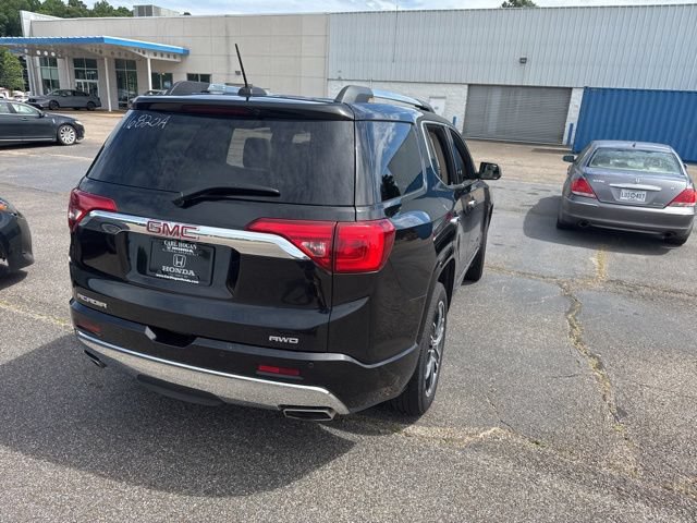 Used 2018 GMC Acadia Denali AWD/4WD image 6
