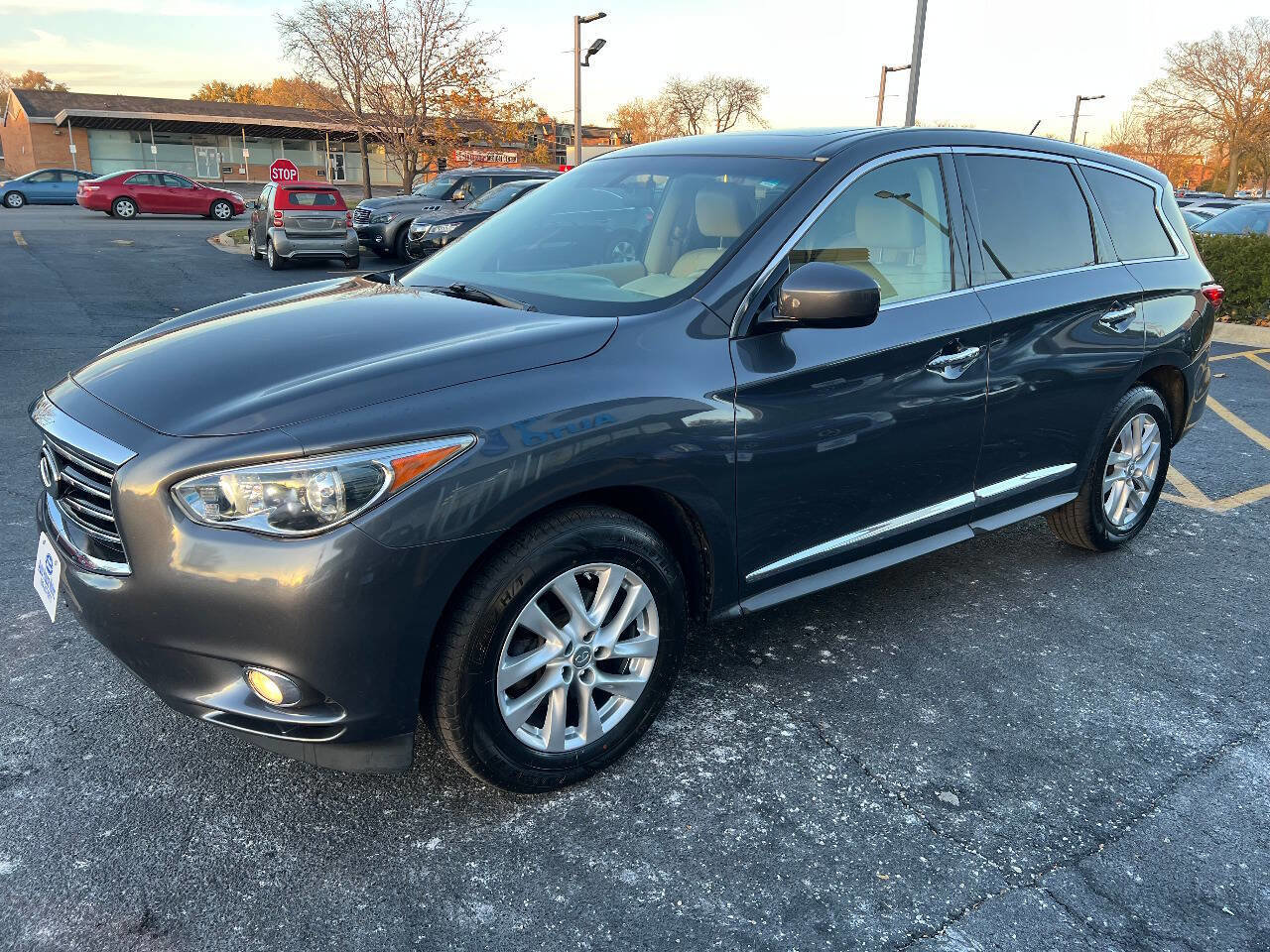 Used 2013 INFINITI JX35 Base AWD 4dr SUV w/ Cargo Pkg image 6
