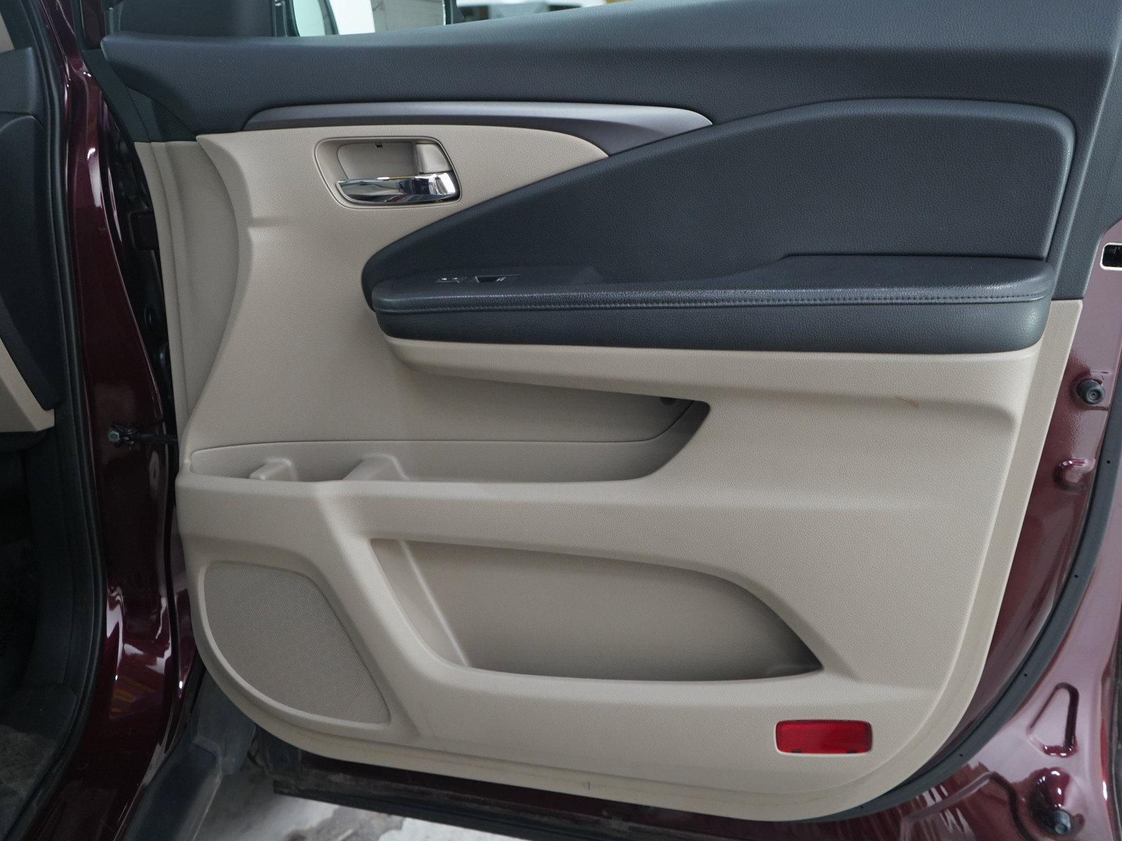 Used 2017 Honda Pilot EX-L image 9