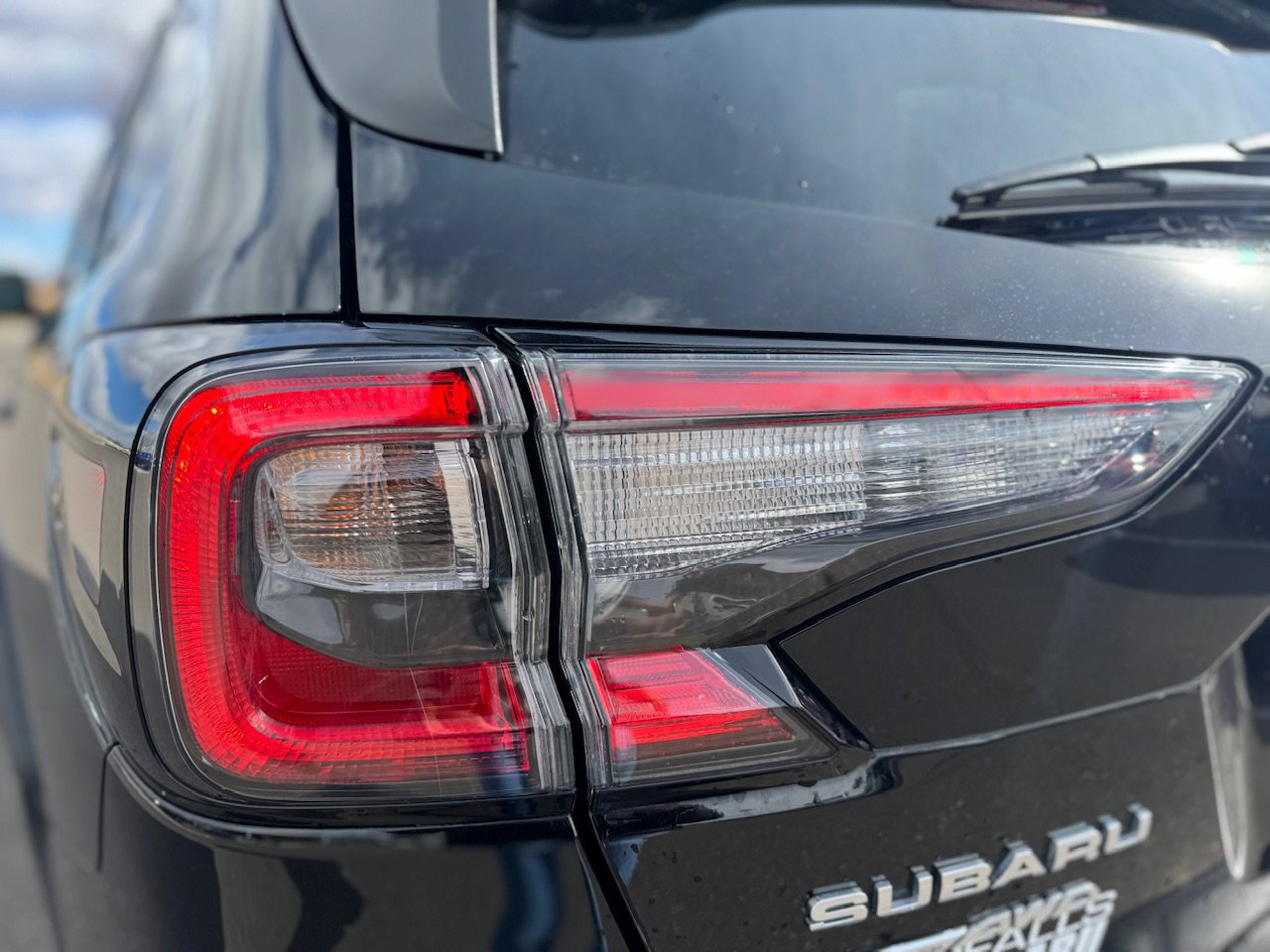 Certified 2025 Subaru Outback Premium w/ Popular Package #1A image 38