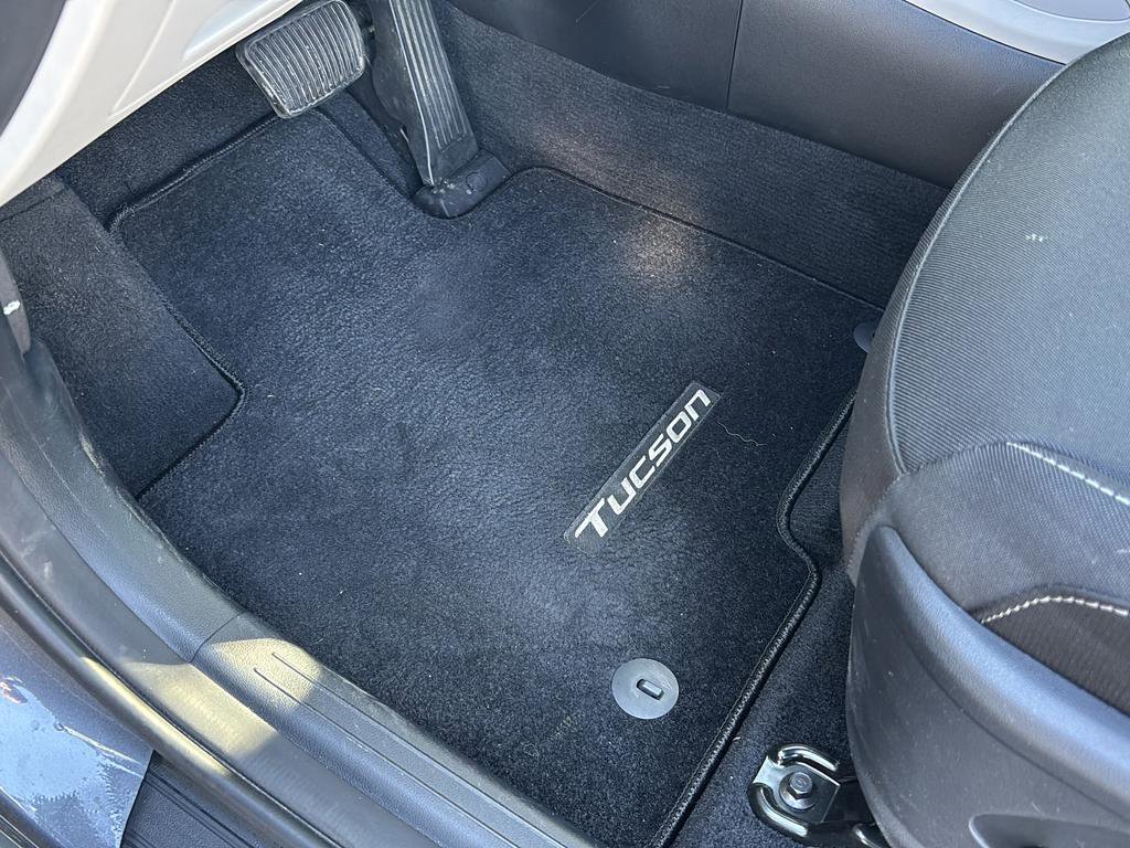 Certified 2023 Hyundai Tucson SEL image 13