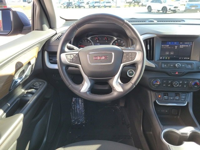Used 2020 GMC Terrain SLE w/ Driver Convenience Package image 12