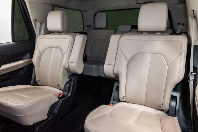 Used 2023 Ford Expedition Limited AWD/4WD image 28