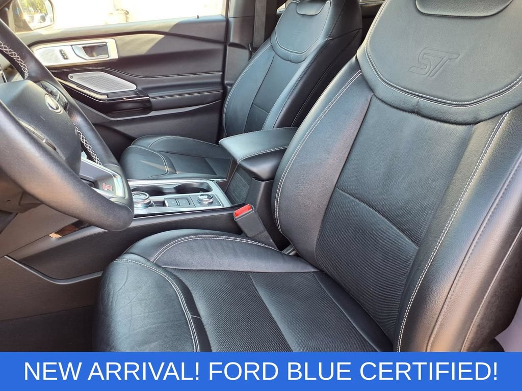 Certified 2023 Ford Explorer ST w/ Equipment Group 401A AWD/4WD image 3