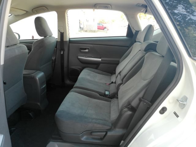 Used 2012 Toyota Prius V Two FWD image 15