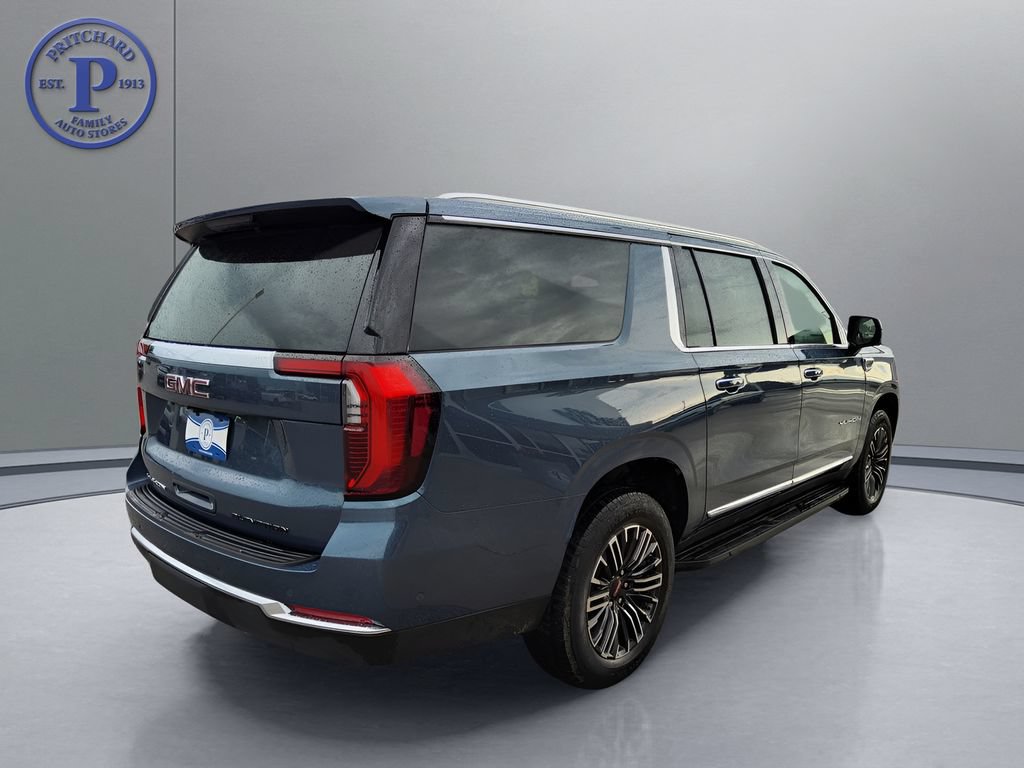 Used 2025 GMC Yukon XL Elevation AWD/4WD image 7