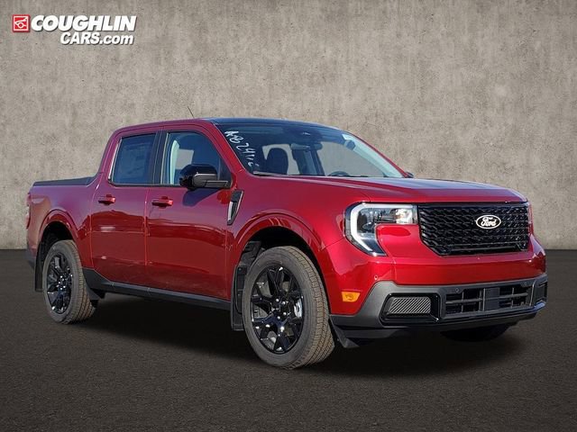 New 2025 Ford Maverick Lariat w/ Black Appearance Package