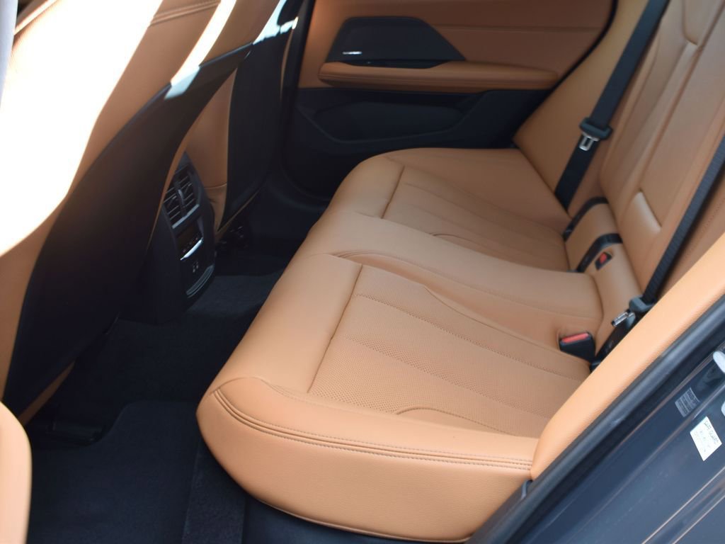 New 2025 BMW i4 eDrive40 w/ Premium Package RWD image 13