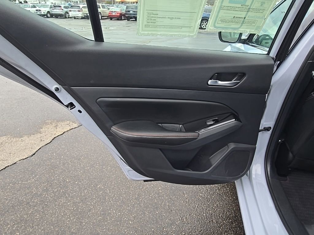 Used 2025 Nissan Altima 2.5 SR w/ SR Premium Package image 27
