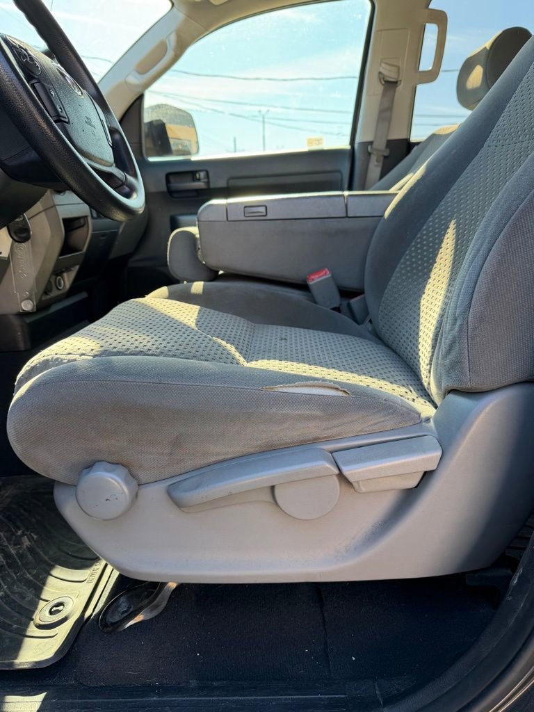 Used 2012 Toyota Tundra 2WD CrewMax w/ Tow Pkg image 15