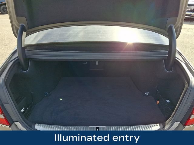 Used 2022 Genesis G90 5.0 Ultimate AWD/4WD image 31