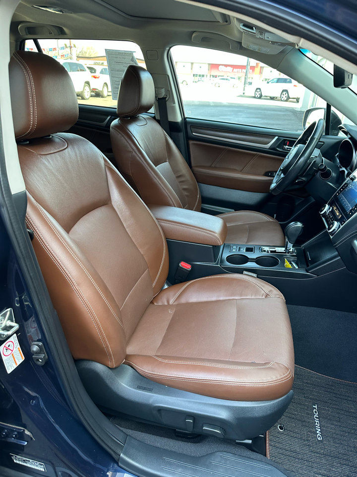 Used 2018 Subaru Outback 3.6R Touring w/ Popular Package #3 image 16