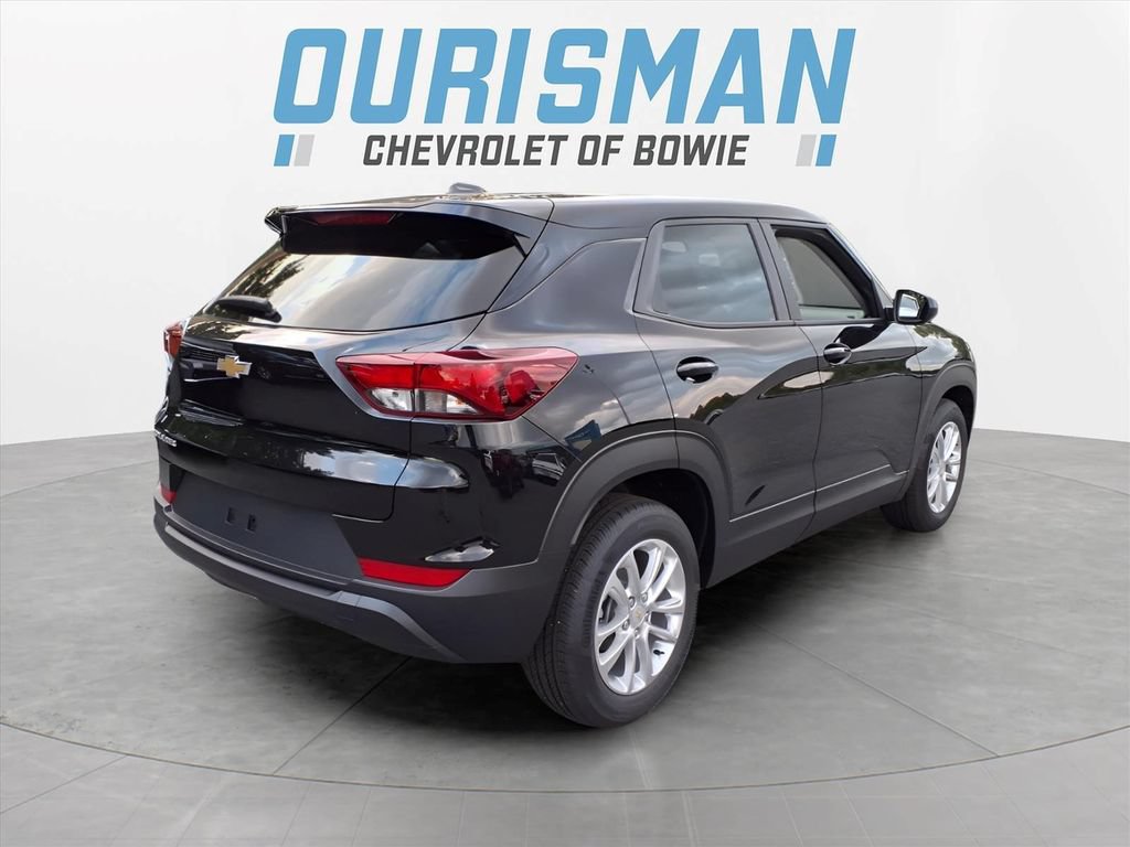 New 2026 Chevrolet TrailBlazer LS w/ LS Convenience Package FWD image 3