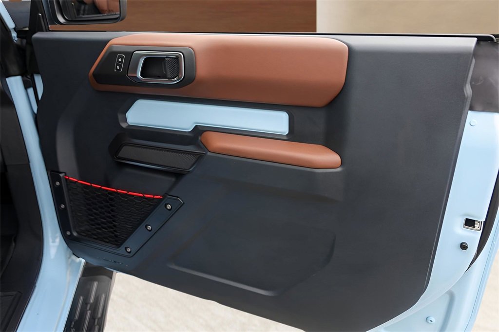 Used 2024 Ford Bronco Heritage Edition image 27