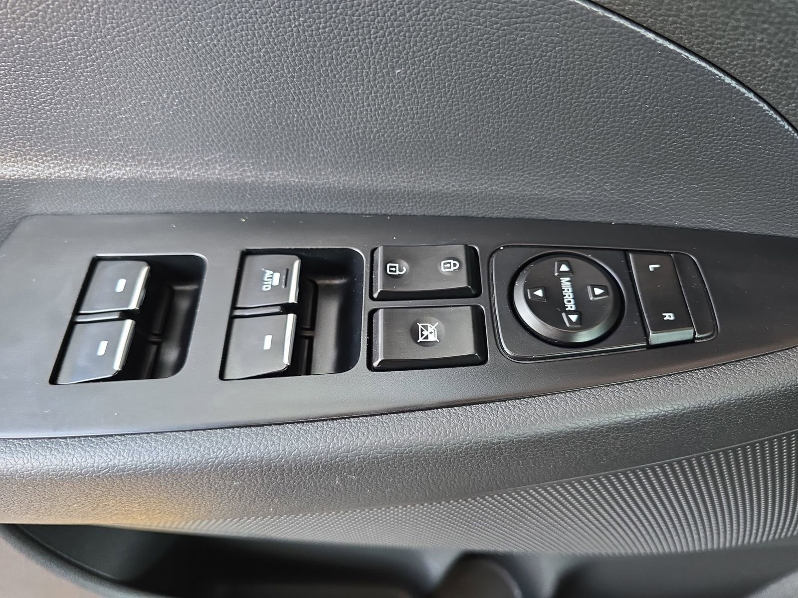 Used 2016 Hyundai Tucson Limited AWD/4WD image 30