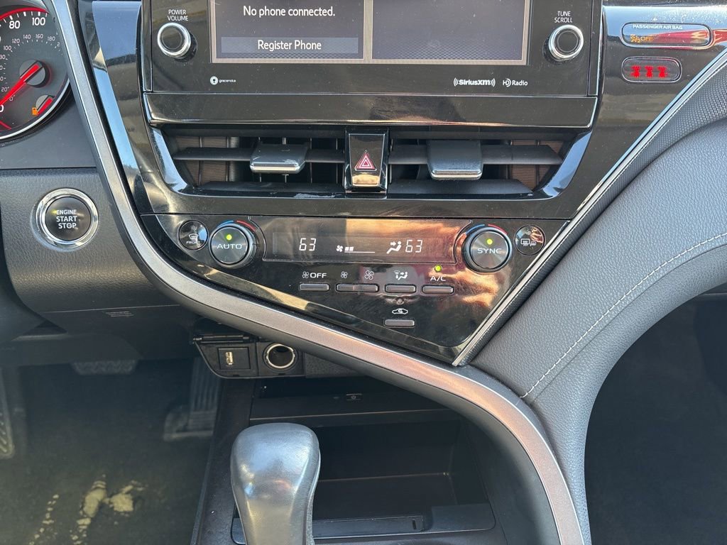 Used 2023 Toyota Camry XSE image 32
