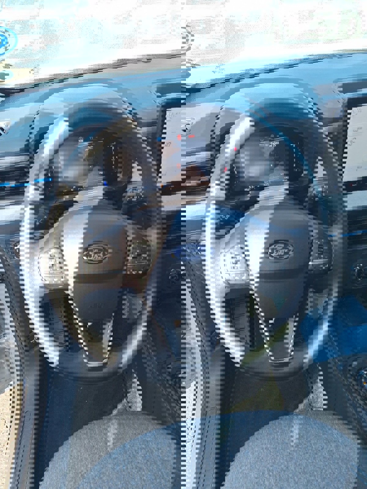 Used 2025 Ford Maverick XLT image 10