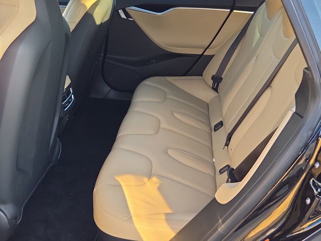 Used 2015 Tesla Model S 85 RWD image 11