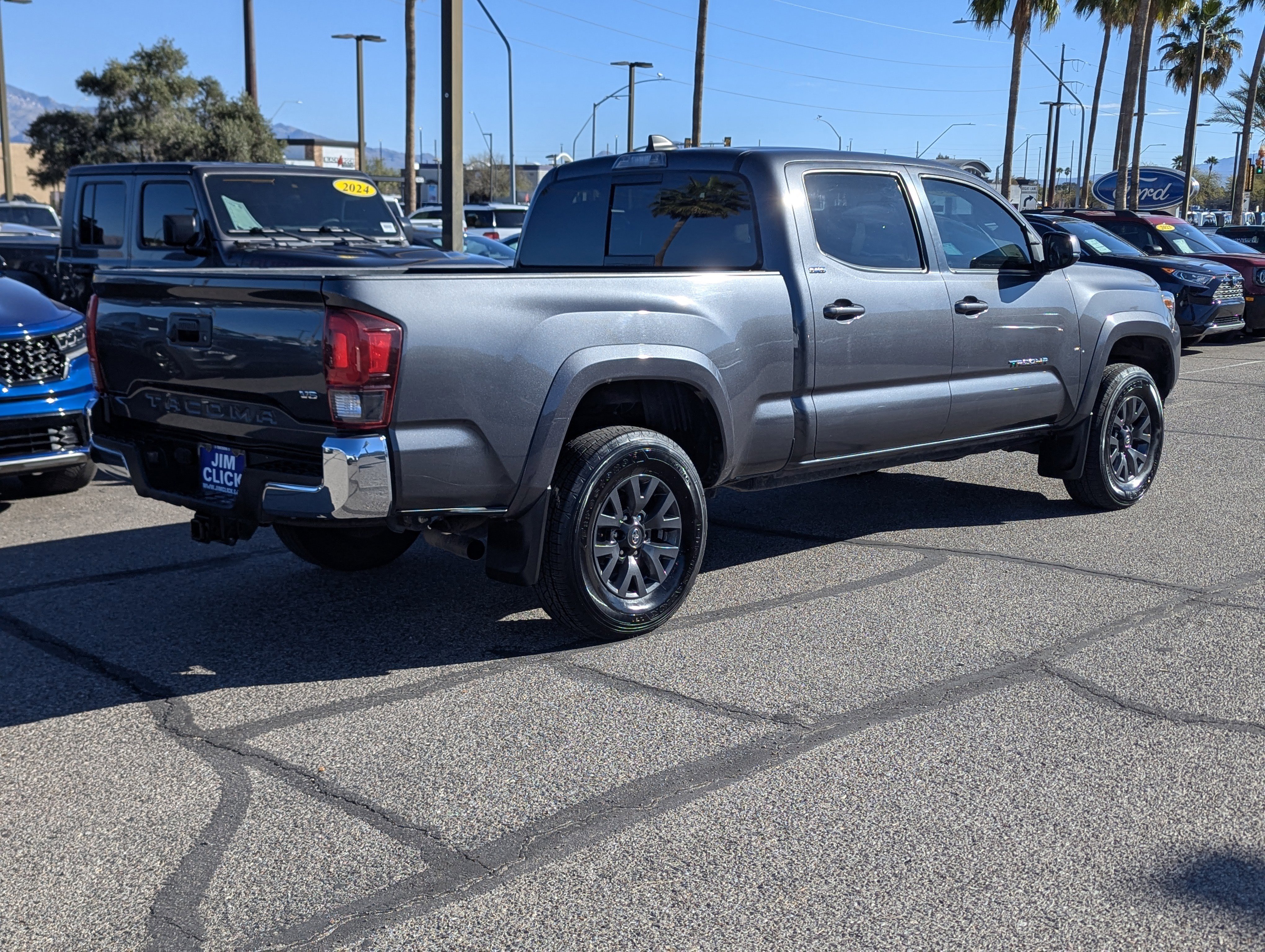 Used 2023 Toyota Tacoma SR5 image 2