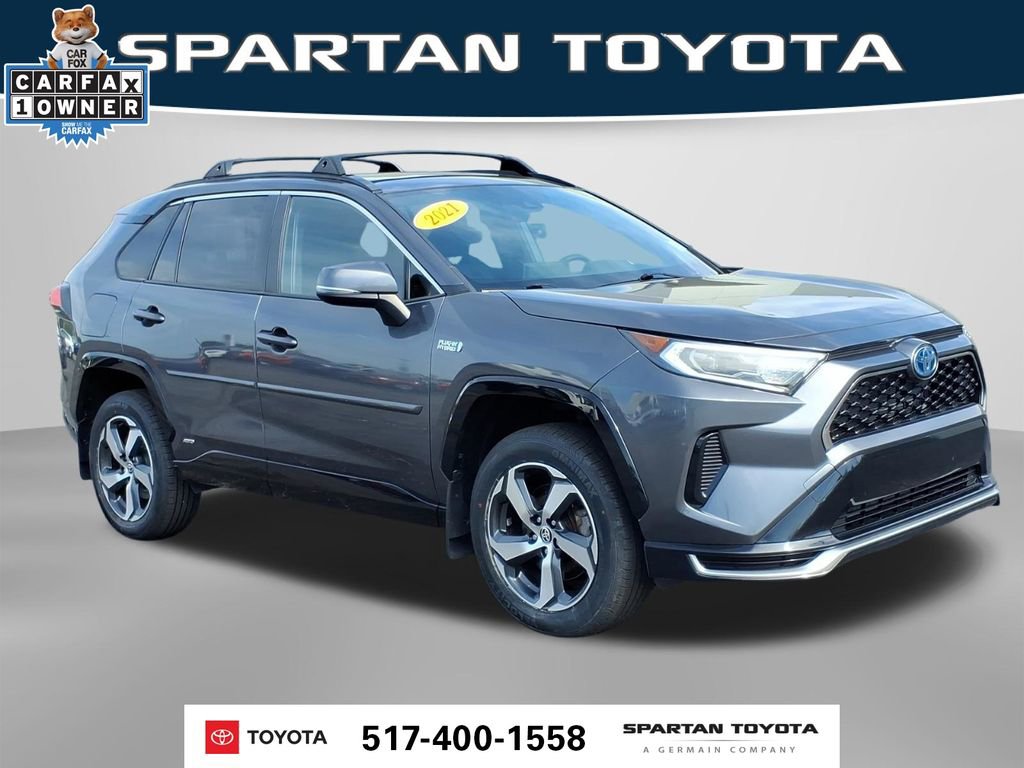 Used 2021 Toyota RAV4 SE w/ Weather & Moonroof Package AWD/4WD image 5