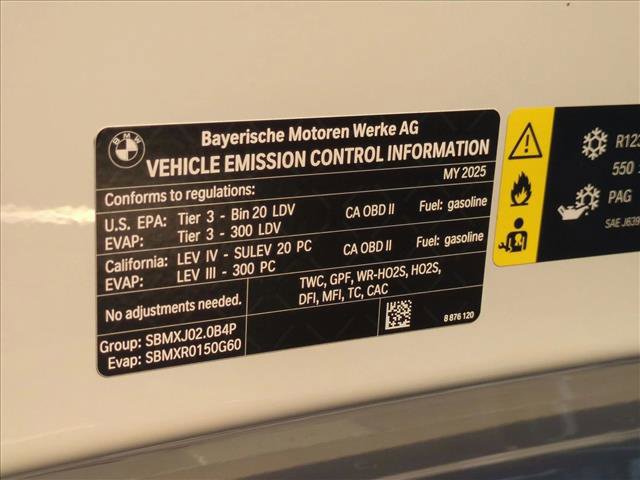 Certified 2025 BMW 330i Sedan w/ Premium Package image 22