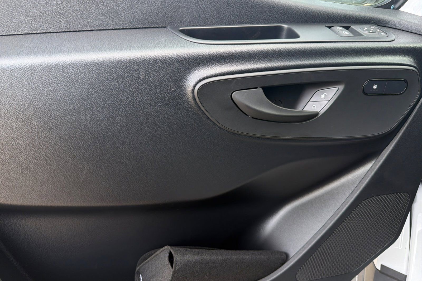 New 2025 Mercedes-Benz Sprinter 2500 image 19