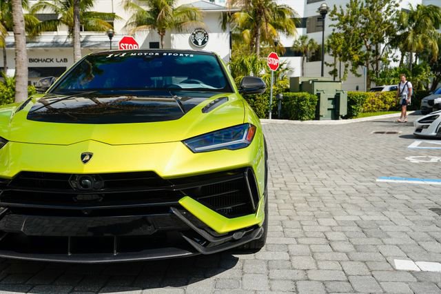 Used 2023 Lamborghini Urus Performante image 8