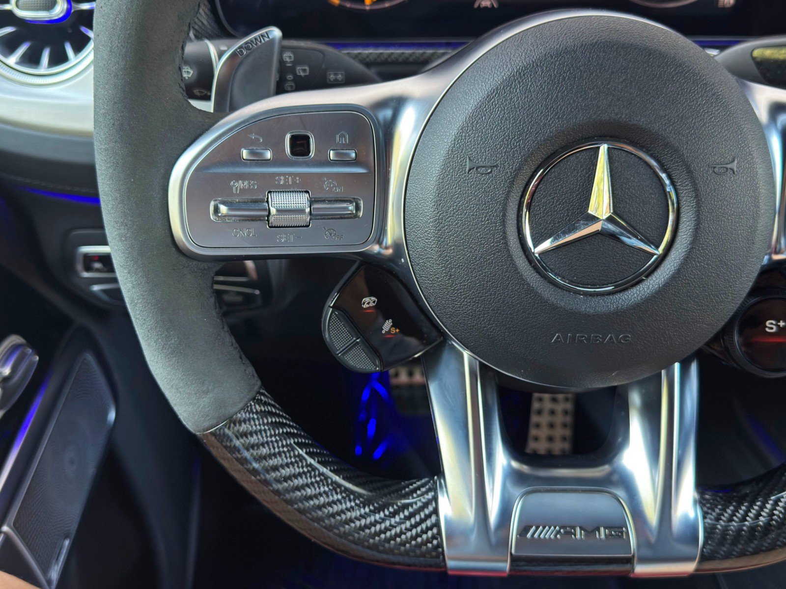Used 2023 Mercedes-Benz G 63 AMG Squared image 24