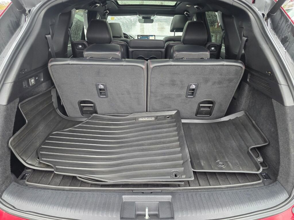 Used 2022 Acura MDX A-Spec image 14