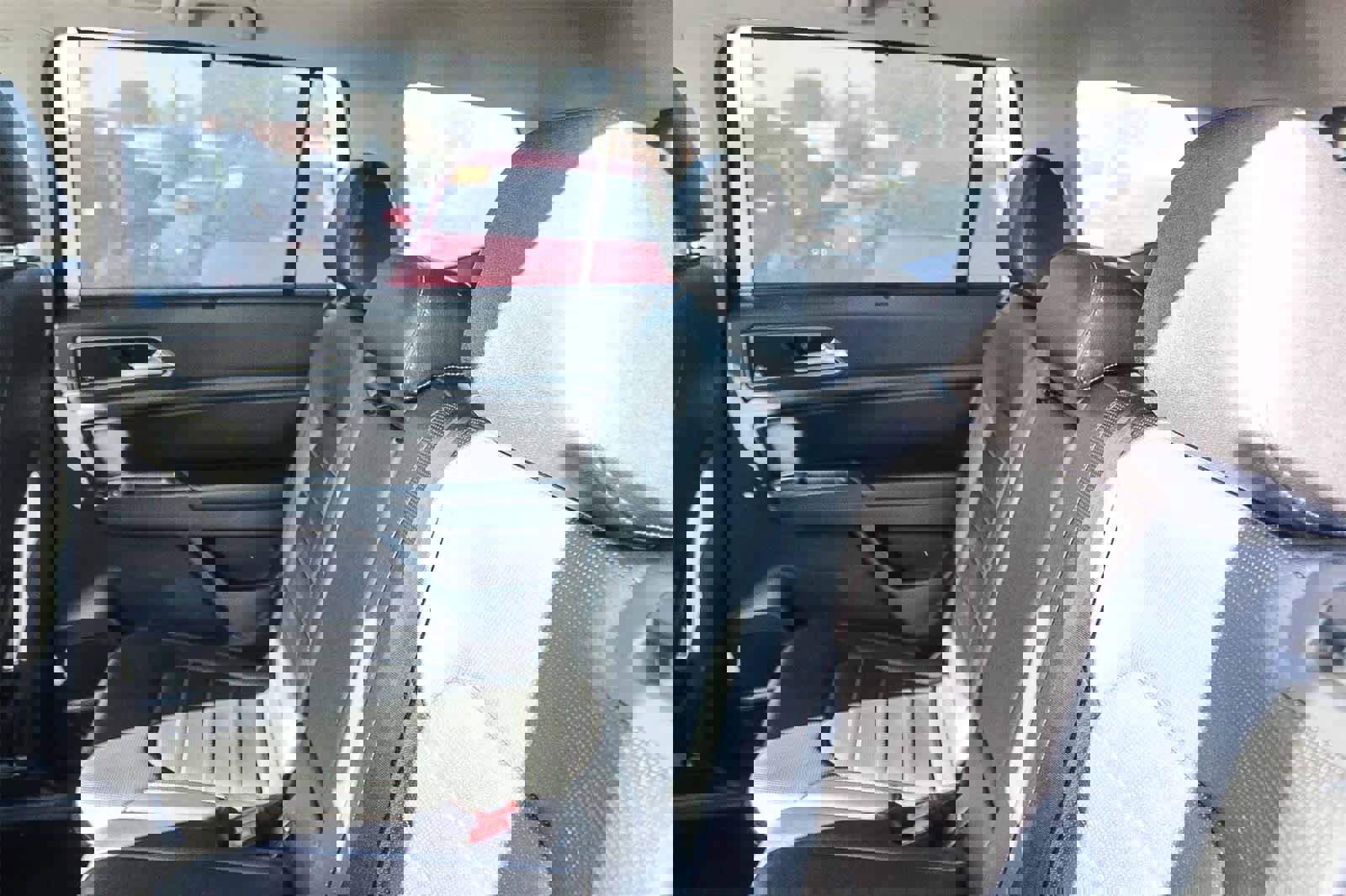 Used 2018 Volkswagen Atlas SEL Premium image 23