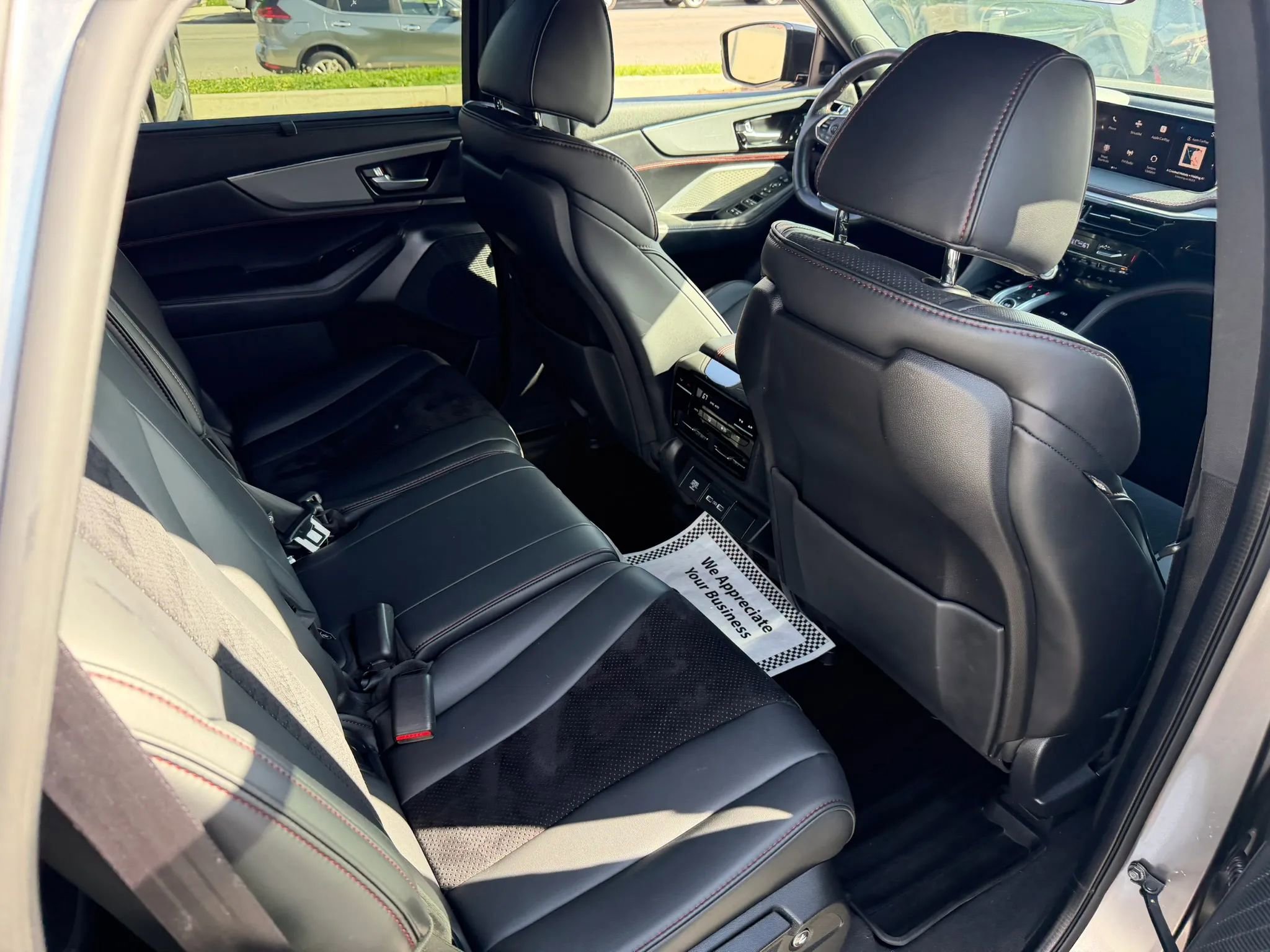 Used 2022 Acura MDX A-Spec AWD/4WD image 24