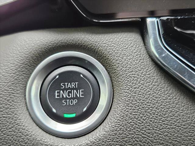 Used 2024 Chevrolet Colorado ZR2 w/ Technology Package AWD/4WD image 23