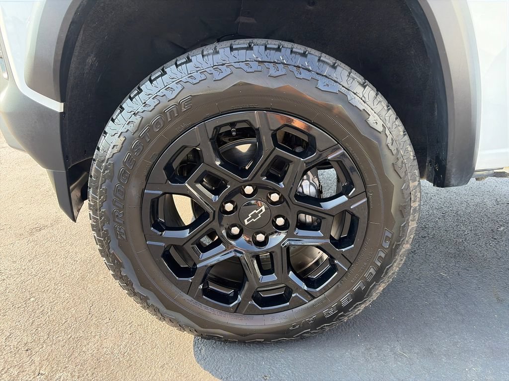 Used 2026 Chevrolet Colorado Trail Boss AWD/4WD image 24