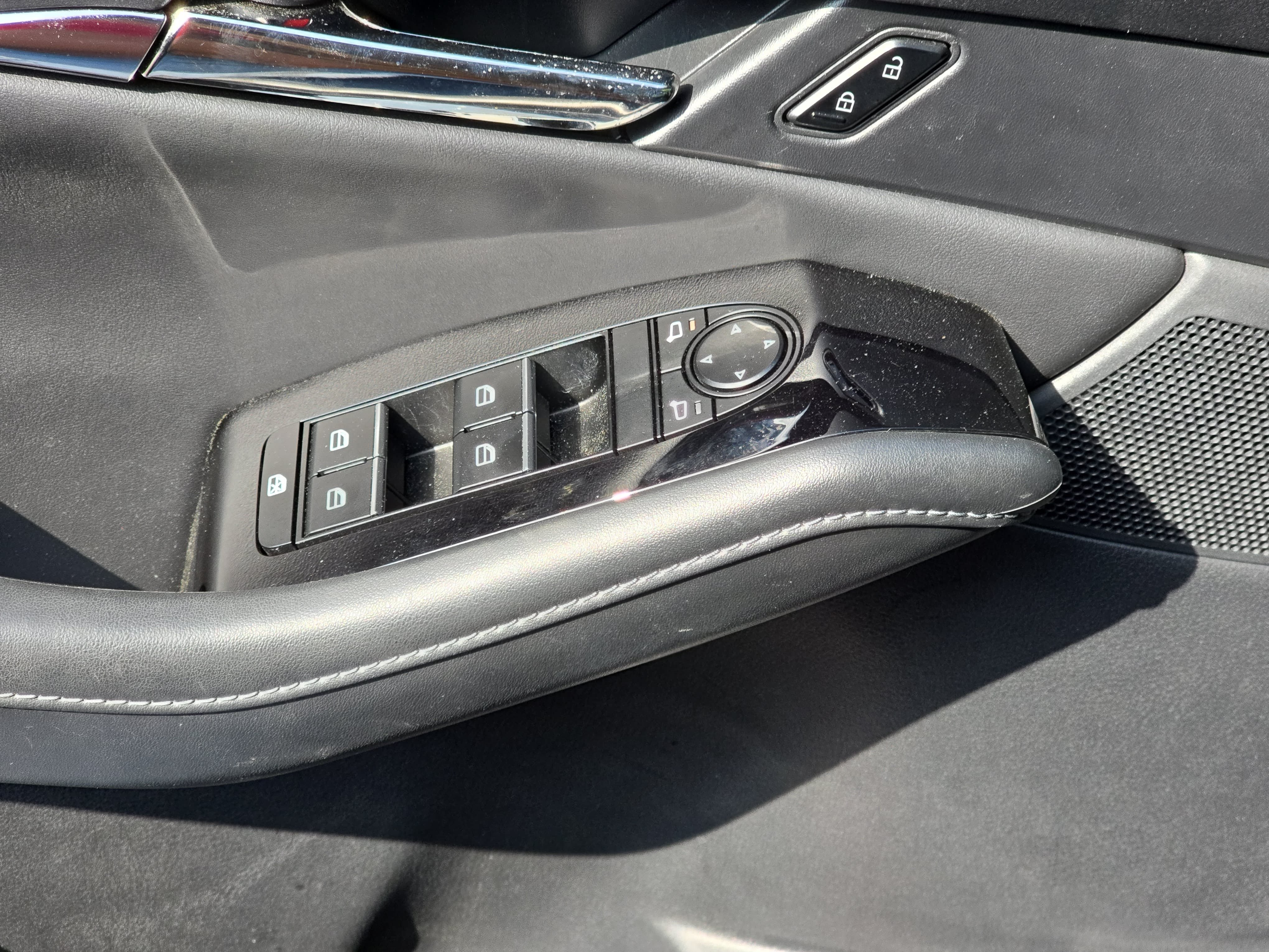Used 2023 MAZDA CX-30 AWD 2.5 S w/ Preferred Package image 29