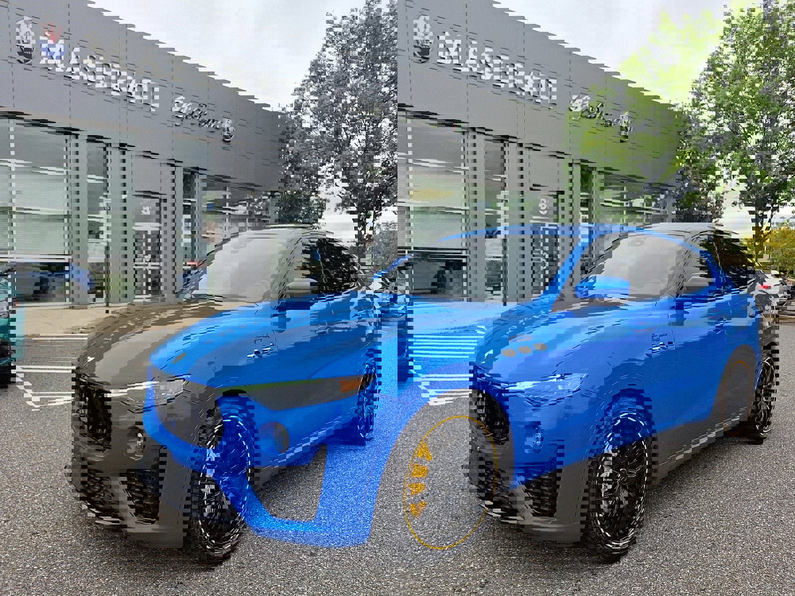 Used 2022 Maserati Levante F Tributo image 1