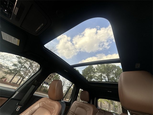 Used 2023 Lincoln Aviator Reserve w/ Equipment Group 201A image 22