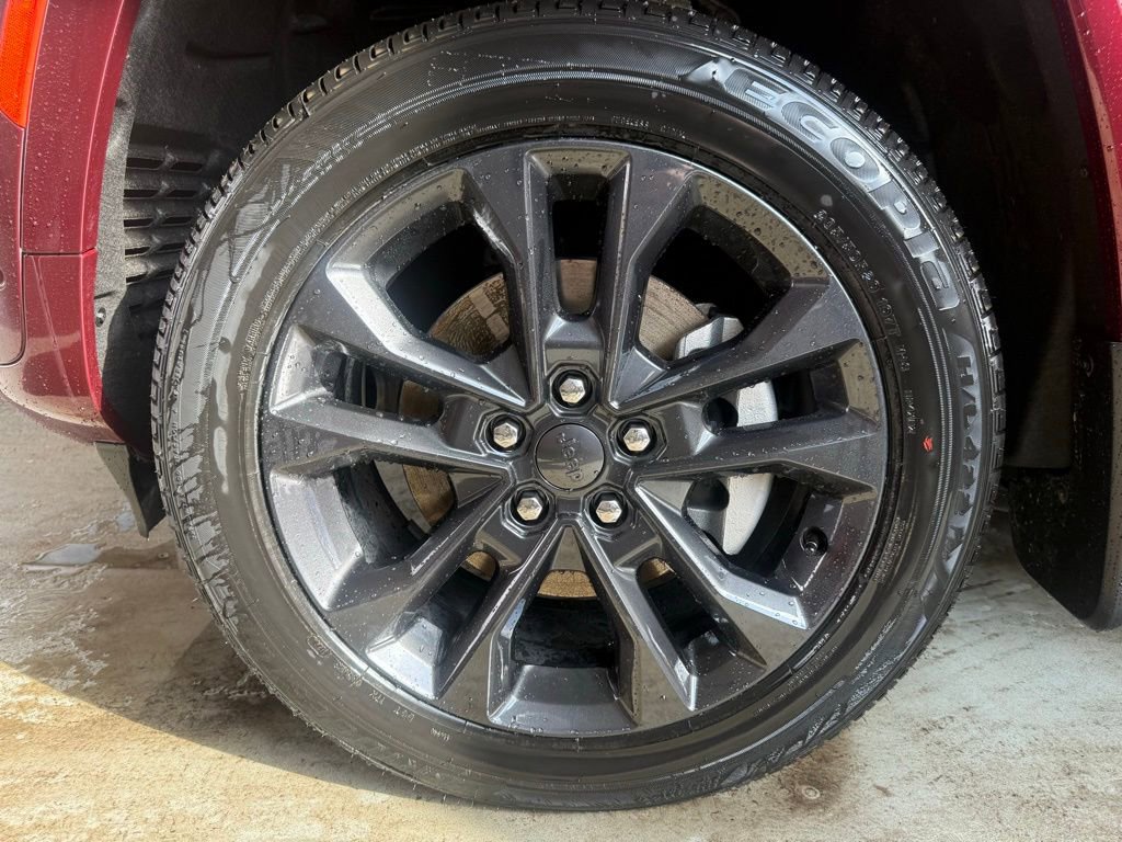 New 2026 Jeep Grand Cherokee L Limited image 62