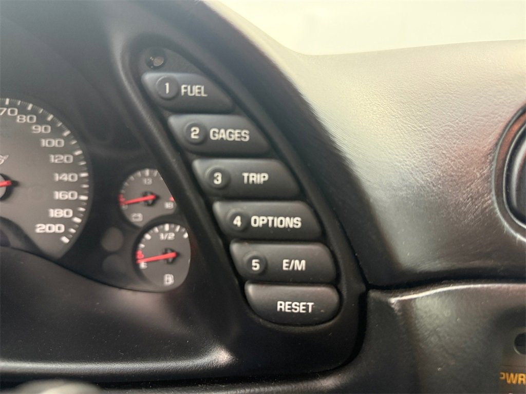 Used 1998 Chevrolet Corvette Convertible w/ Memory Pkg image 27